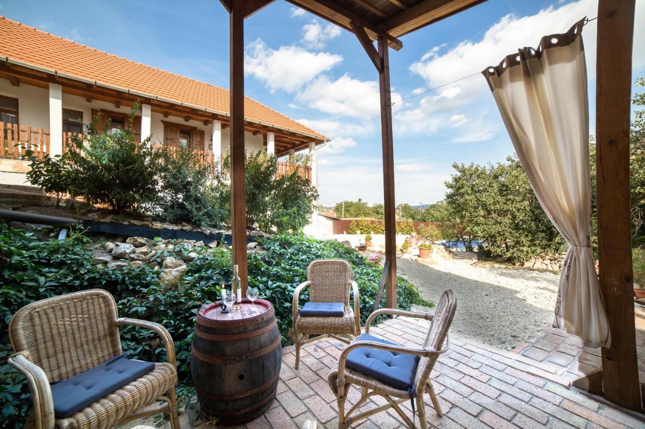 Tokaj Hill Panorama Guesthouse Szerencs Exterior foto