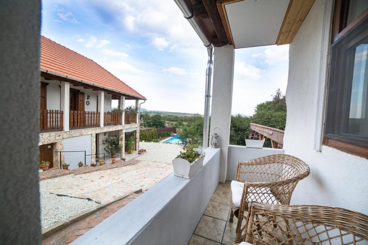 Tokaj Hill Panorama Guesthouse Szerencs Exterior foto